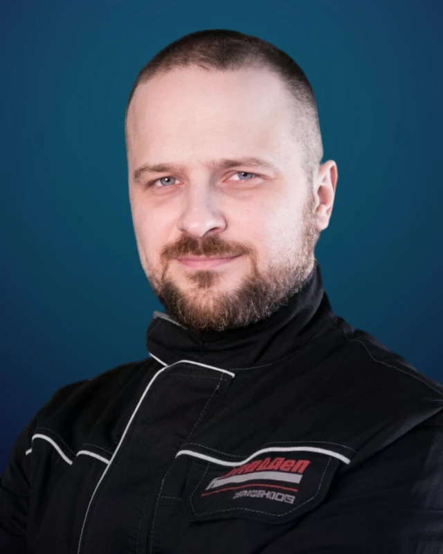 Владислав Казмирук